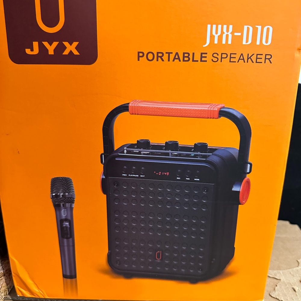 Karaoke speaker